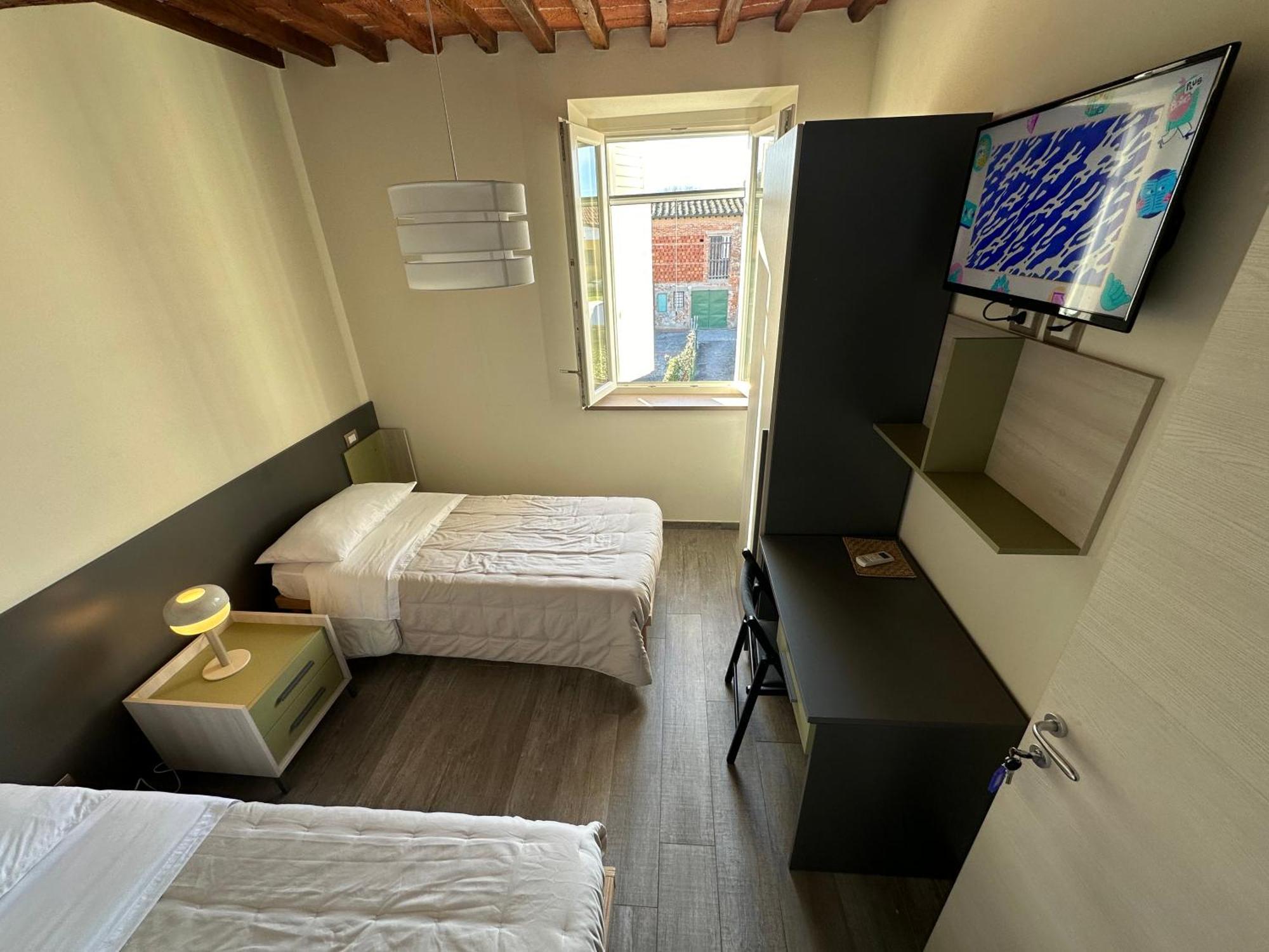 Locazione Turistica Rania Hotel Lucca Exterior photo